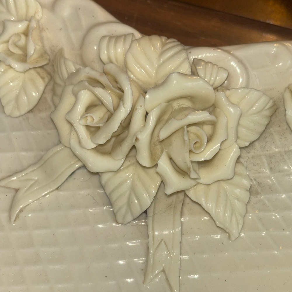 Vintage Heart Shaped Porcelain Trinket Dish - Picture 3 of 4